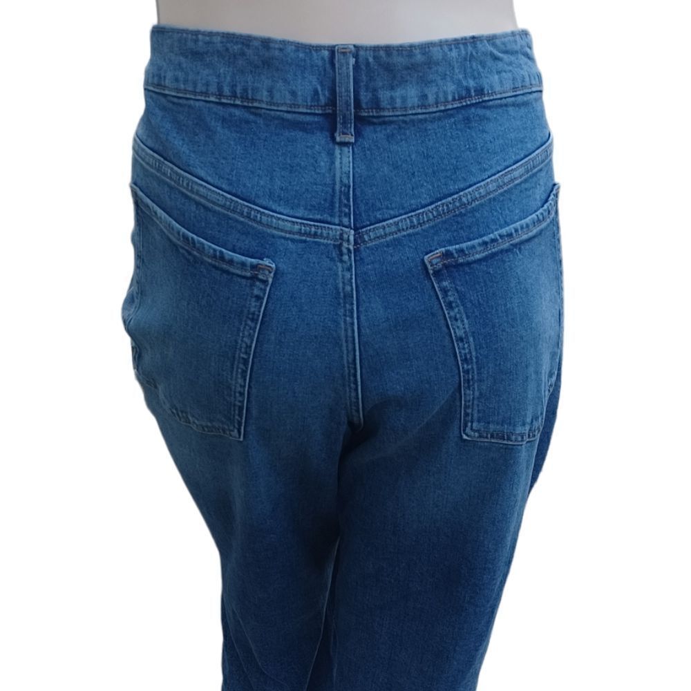 654740...Old Navy High-Rise Curvy  Straight Size 47" Waist, 26"Inseam 12"Rise