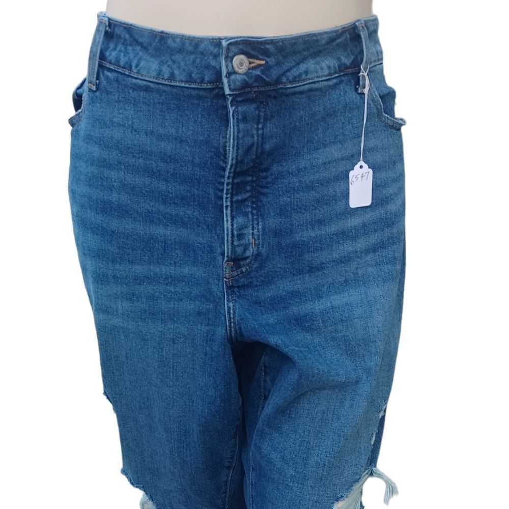 654740...Old Navy High-Rise Curvy  Straight Size 47" Waist, 26"Inseam 12"Rise