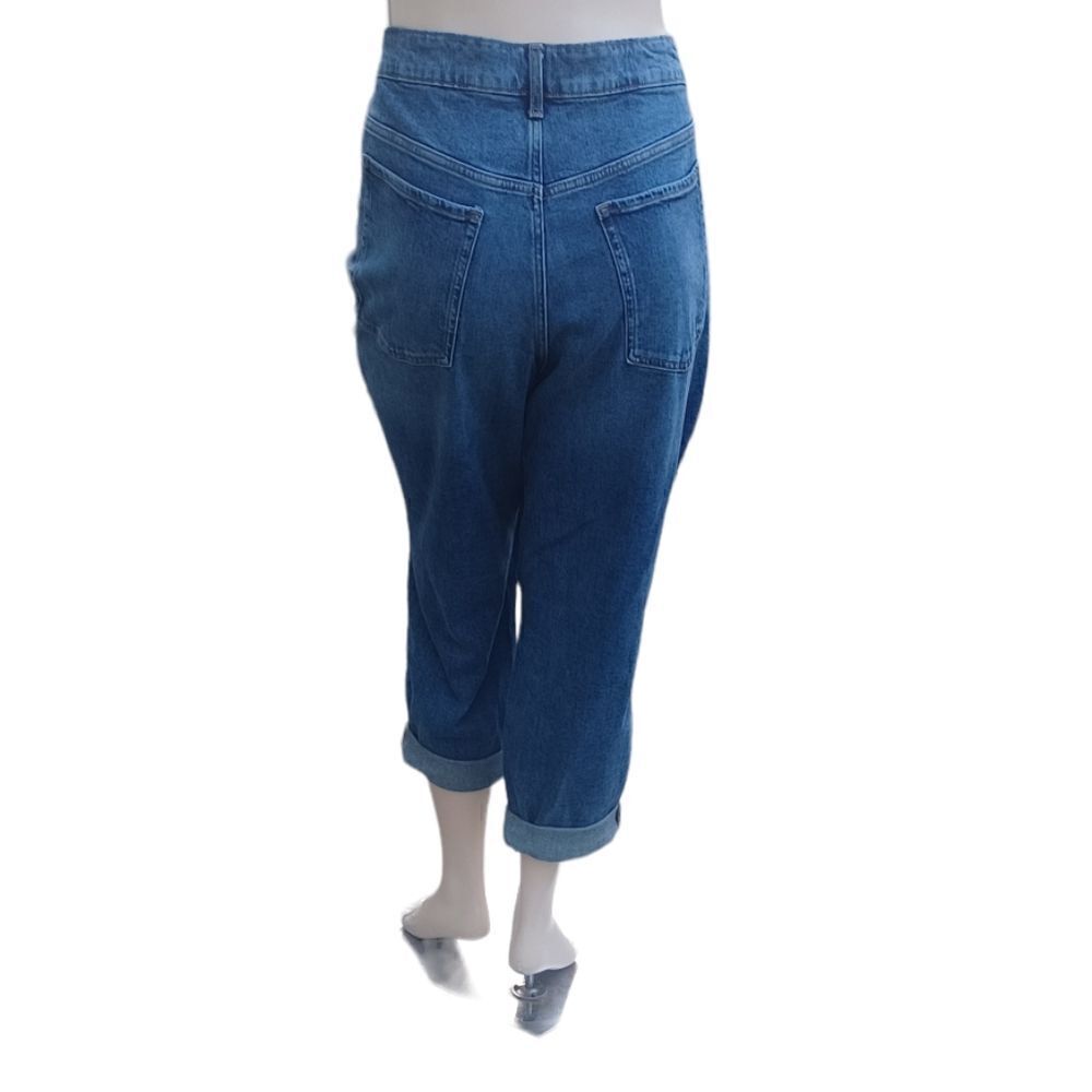 654740...Old Navy High-Rise Curvy  Straight Size 47" Waist, 26"Inseam 12"Rise