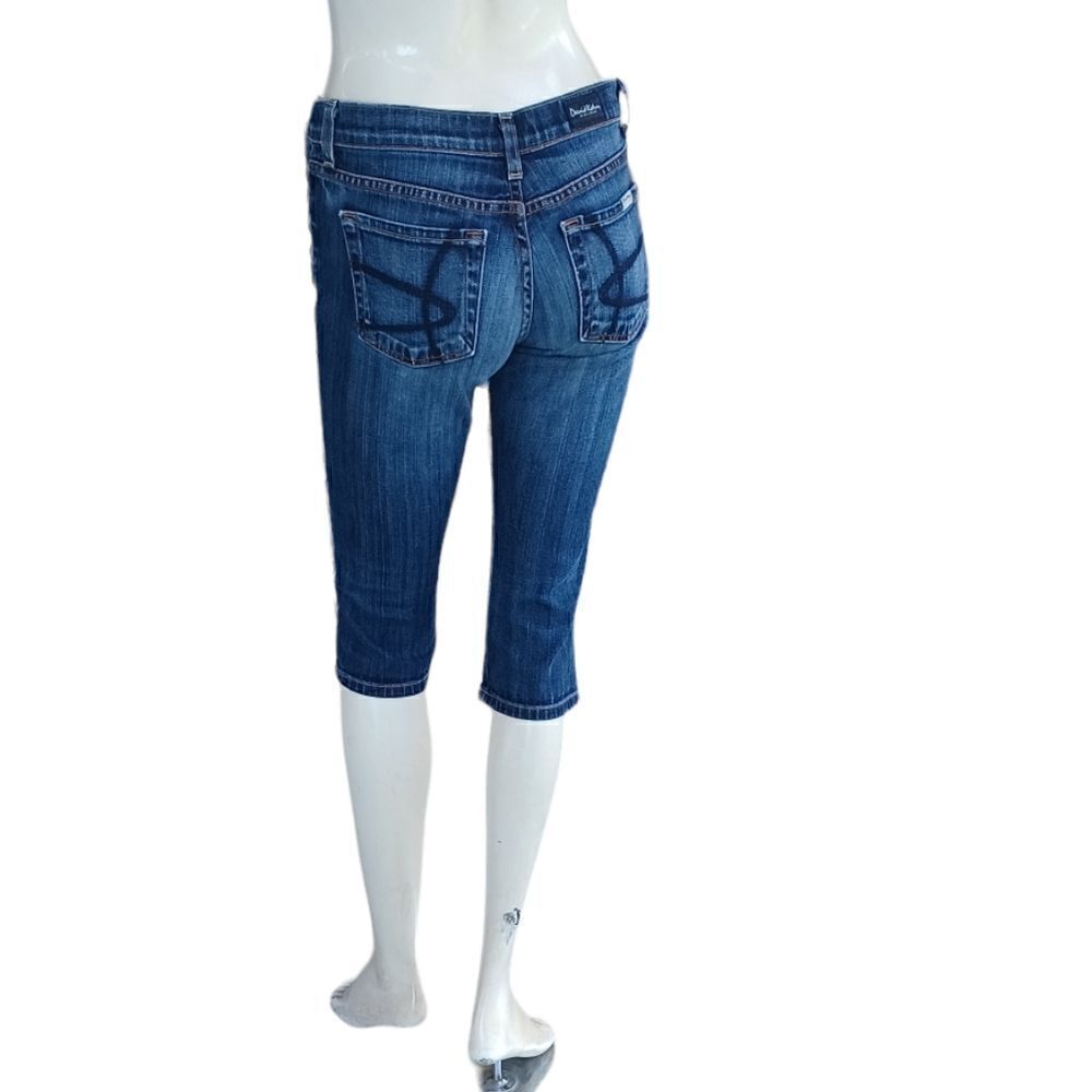 643022....David Kahn Capri Jeans Size 26, W28" 16"Inseam 7"Rise