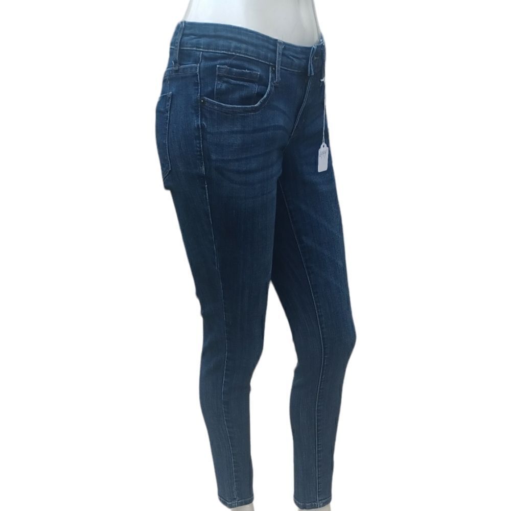 644436....Preowned Mossimo Skinny Jeans Size 4/27 SC, W28" 27"Inseam  7"Rise