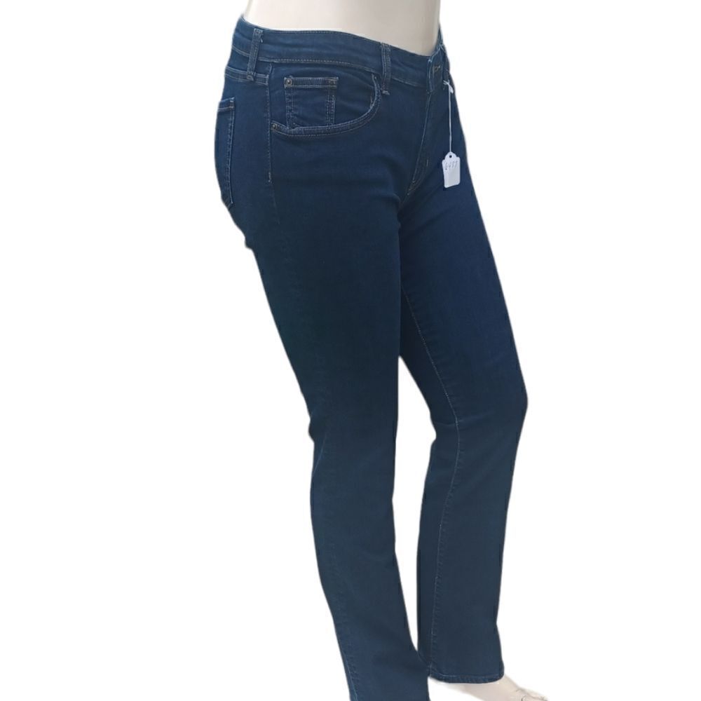 643722.....Gap Sexy Bootcut Fit Size 12/31L, 8" Rise