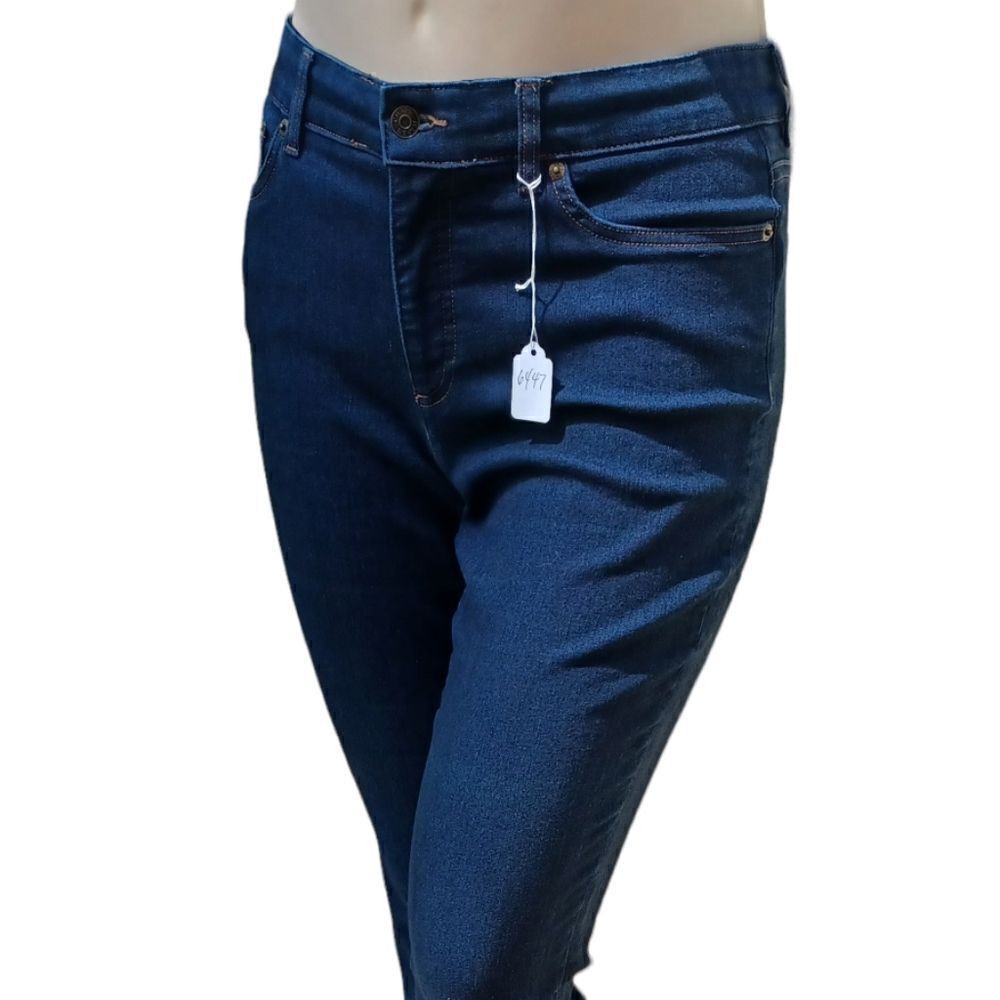 644736....Chaps Skinny Jeans Size 12