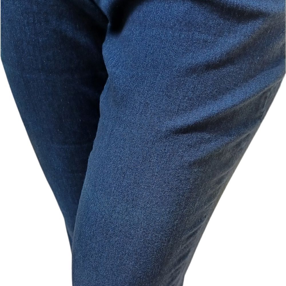 644736....Chaps Skinny Jeans Size 12