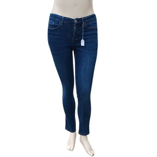 646817.....Soho Skinny Jeans Size 12, W30" 28"Inseam  8"Rise