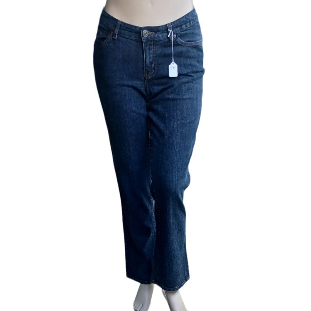 646917....Venezia Stretch Bootcut Jeans Size 1 Avg, W30" 30"Inseam 10"Rise