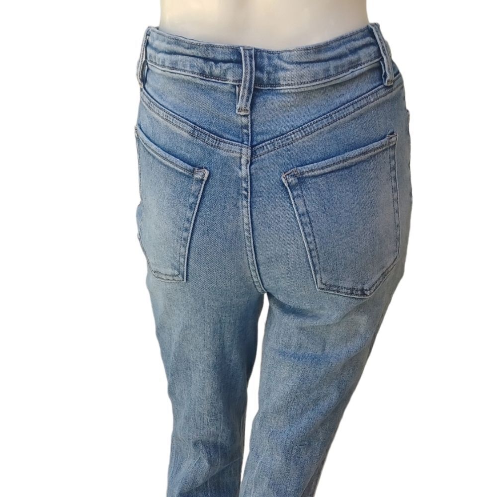 656940...YMI Dream Authentic Design Straight leg Jeans Size 7/28