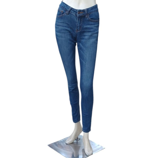 8129....Hanmer Skinny Jeans Size 3, W24" 28"Inseam   8"Rise