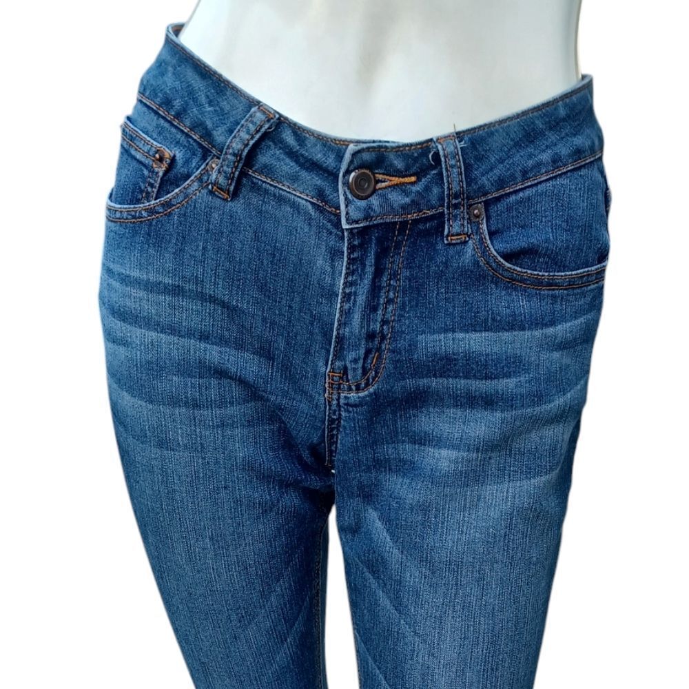 8129....Hanmer Skinny Jeans Size 3, W24" 28"Inseam   8"Rise