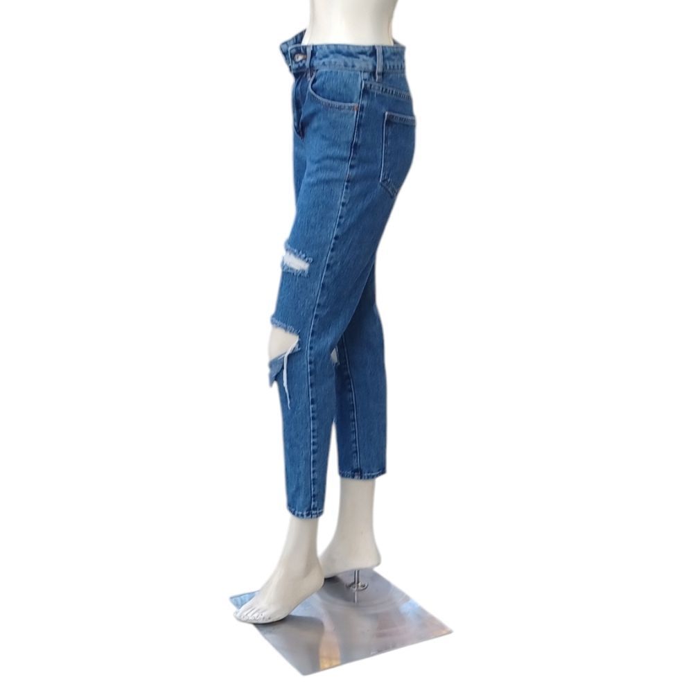 8130...Pacsun Straight leg Mom Jeans Size 23, W23"  25"Inseam 9"Rise