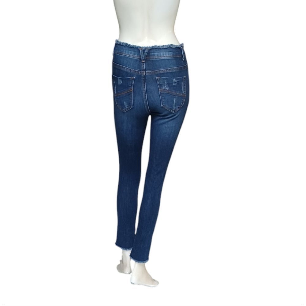 8134.....Women's Nine Planet Skinny Jeans Size 3, W25"  26"Inseam  8 1/2"Rise