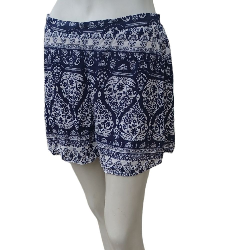 657834...Mudd Floral & Paisley Print Pull-On Shorts Size L