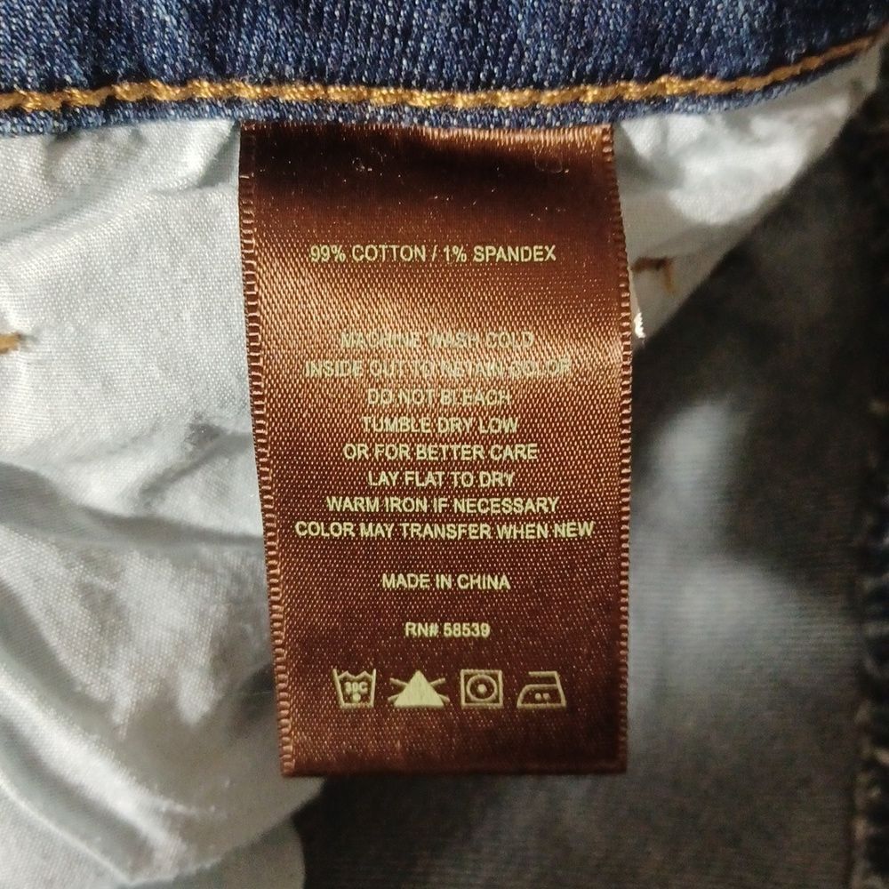 654340..Kut from the Kloth Straight leg Jeans Size 8, W30" 26"Inseam 9"Rise