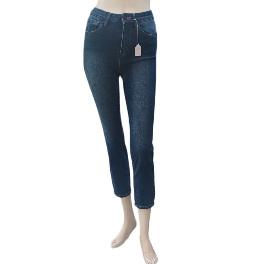 661741...RSQ High Rise Straight Leg Size 00/w23, 8"Rise