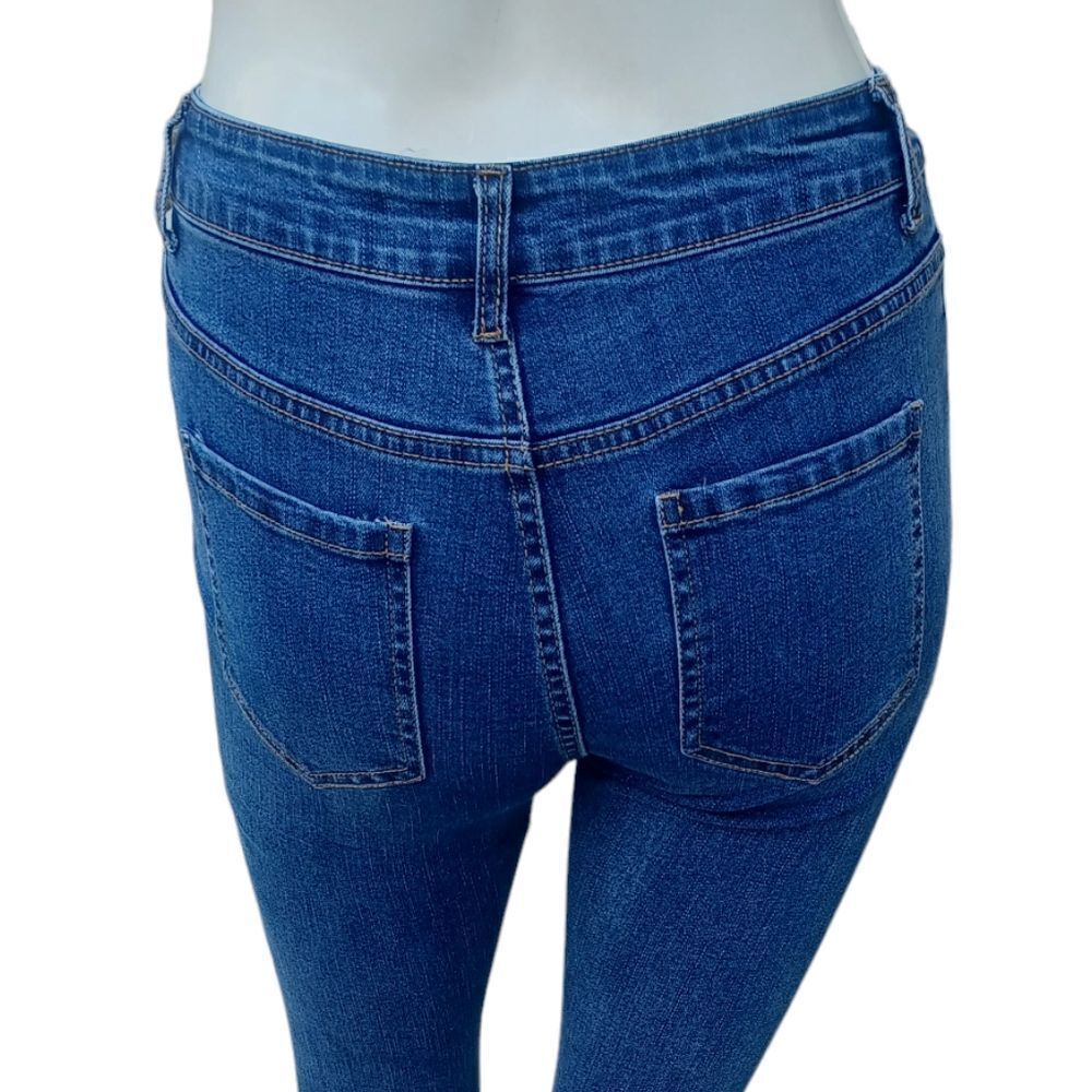 7005832.....TIANFURUI Skinny Jeans Size 2, W23" 24 1/2"Inseam 8 1/2"Rise