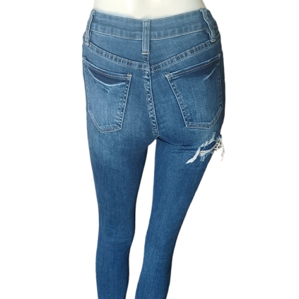 660441...YMI Skinny Jeans Size 1