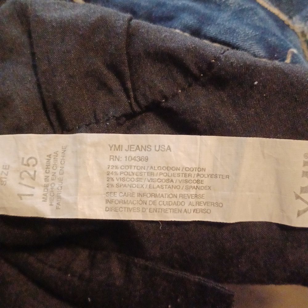 660441...YMI Skinny Jeans Size 1