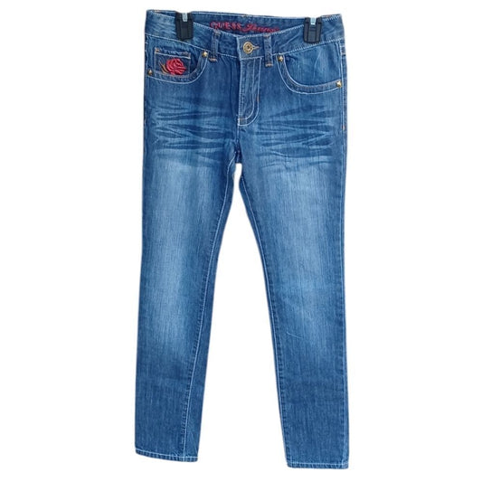 4113....Girls Guess Jeans Skinny Leg Jeans Size 10, W24, "25"Inseam 7"Rise