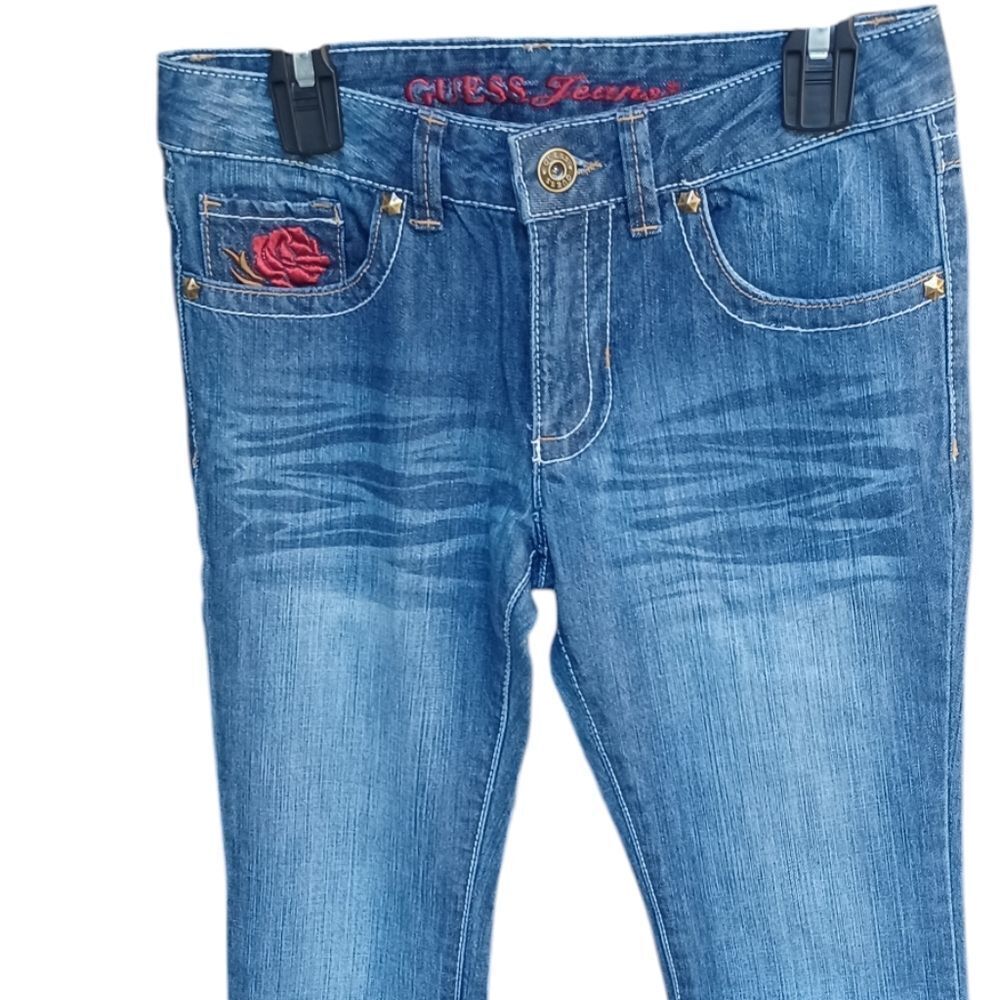 4113....Girls Guess Jeans Skinny Leg Jeans Size 10, W24, "25"Inseam 7"Rise
