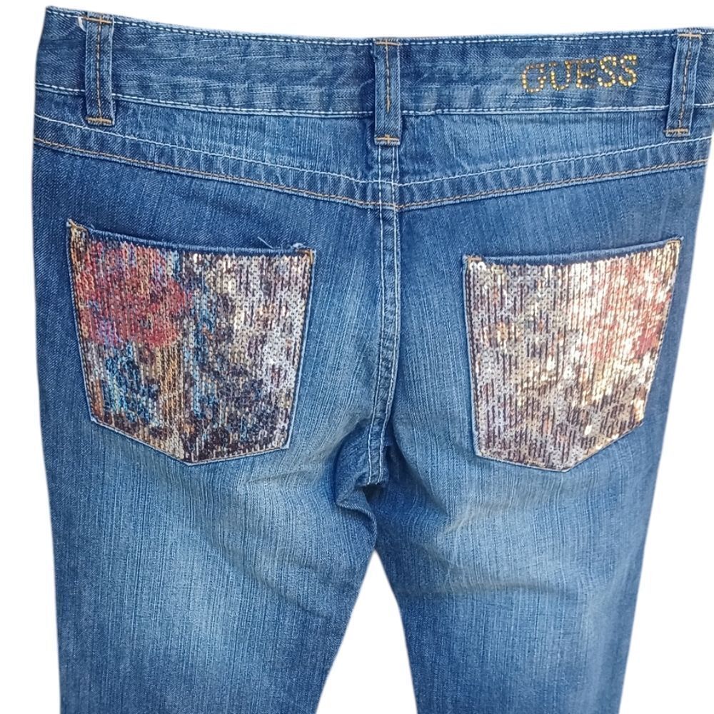 4113....Girls Guess Jeans Skinny Leg Jeans Size 10, W24, "25"Inseam 7"Rise