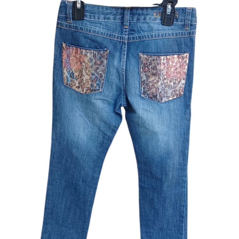 4113....Girls Guess Jeans Skinny Leg Jeans Size 10, W24, "25"Inseam 7"Rise