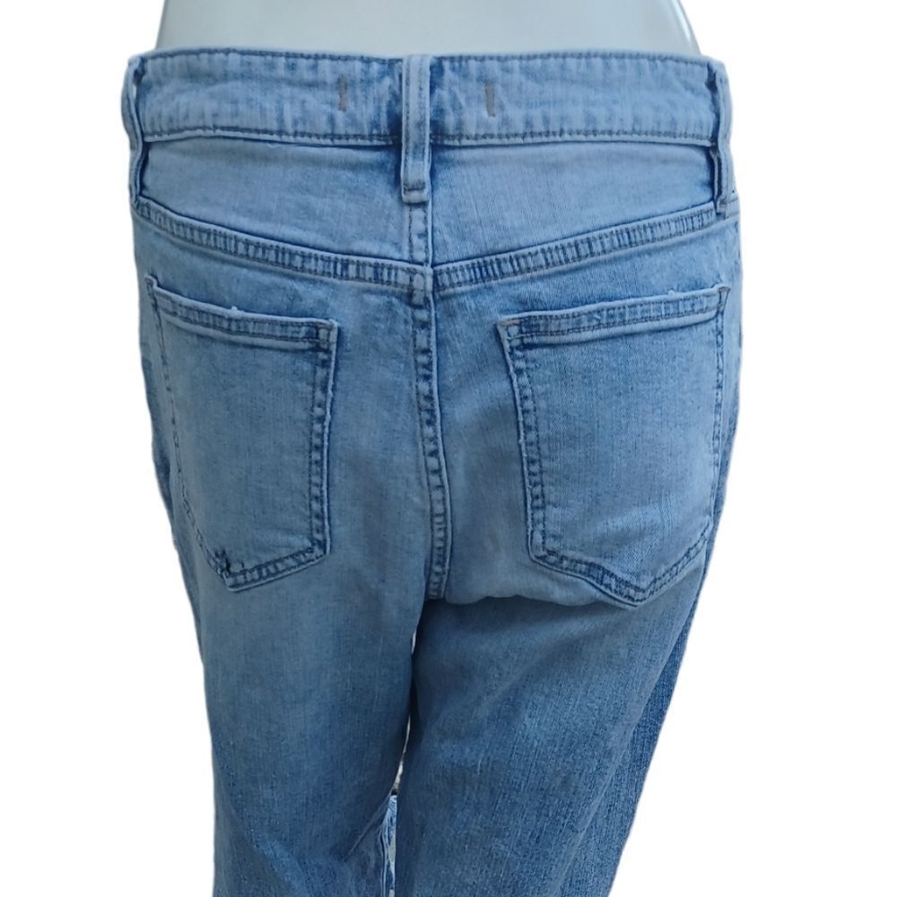 660841...Eunina Straight leg Crop Jeans Size 11, W28" 24"Inseam 11"Rise