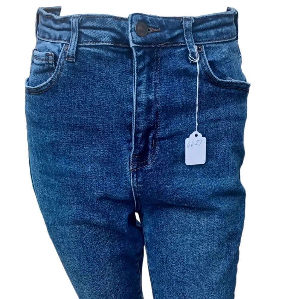 662741....Max Jean Collection Skinny Size 13/31