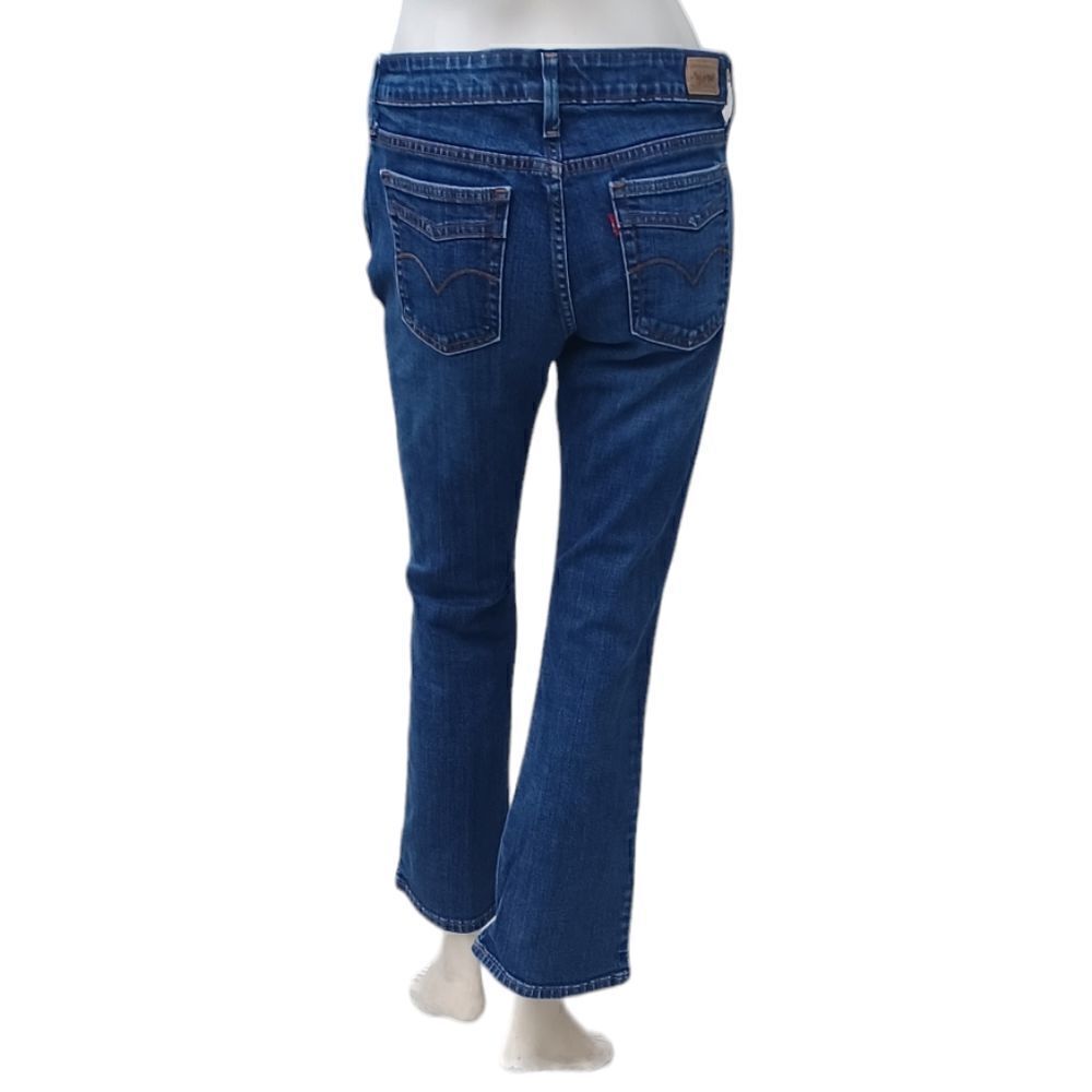 686246....Levi's 545 Low Bootcut Jeans Size 8