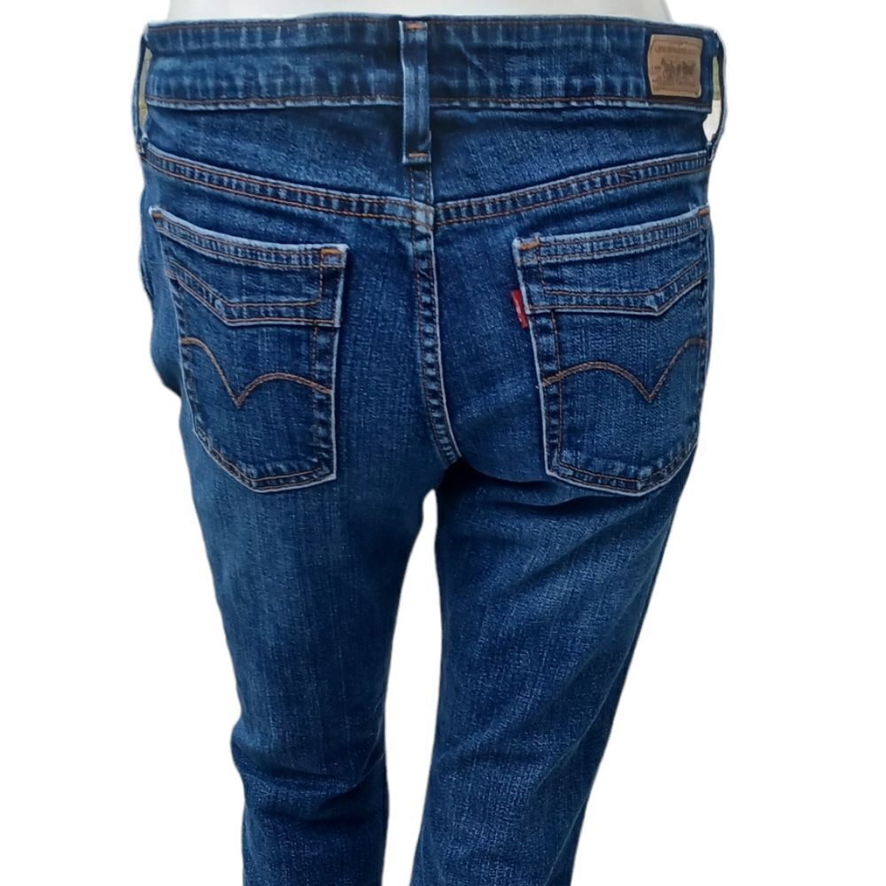686246....Levi's 545 Low Bootcut Jeans Size 8