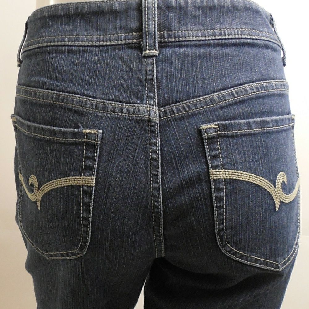 109316.....Girl's Chico's Crop Jeans Size 5