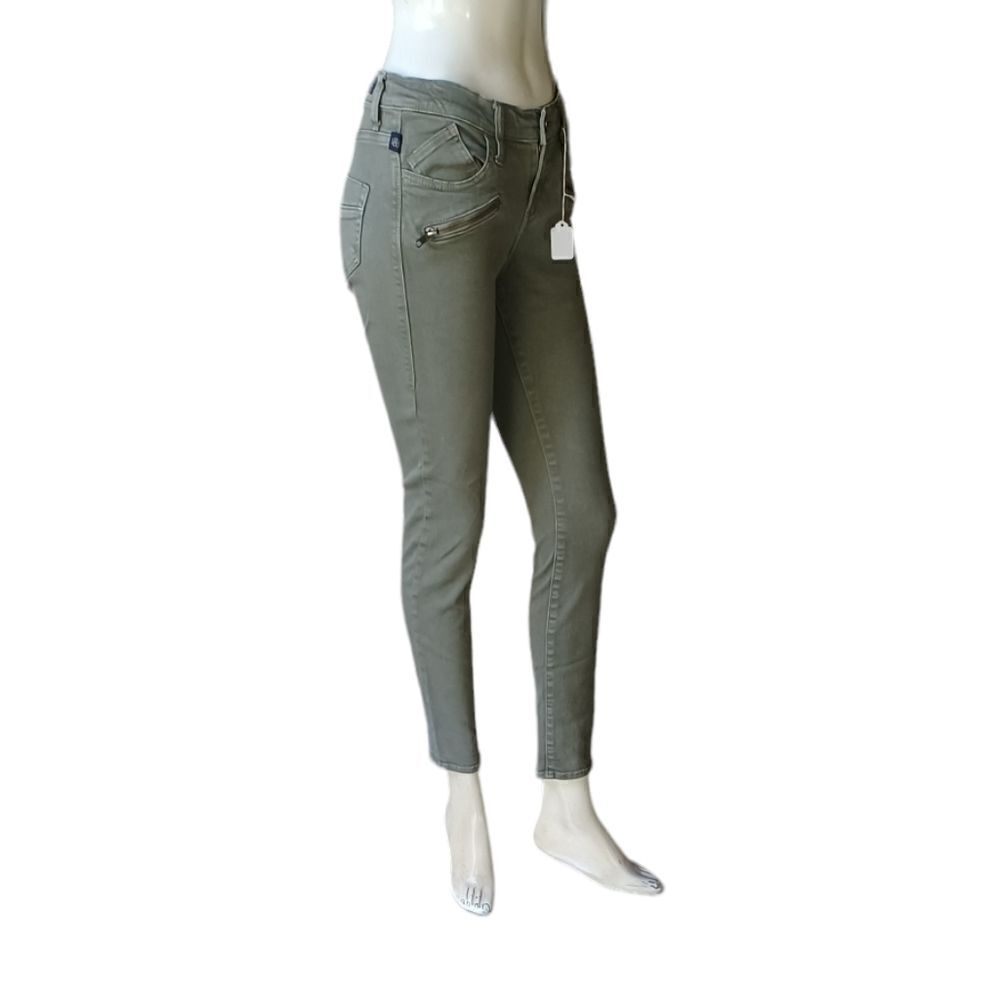 662820....Rock and Republic Skinny Jeans Size 4M, W26" 27"Inseam  8"Rise