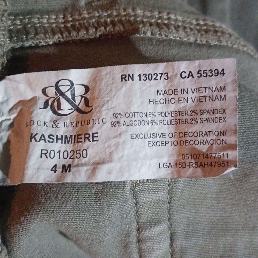 662820....Rock and Republic Skinny Jeans Size 4M, W26" 27"Inseam  8"Rise