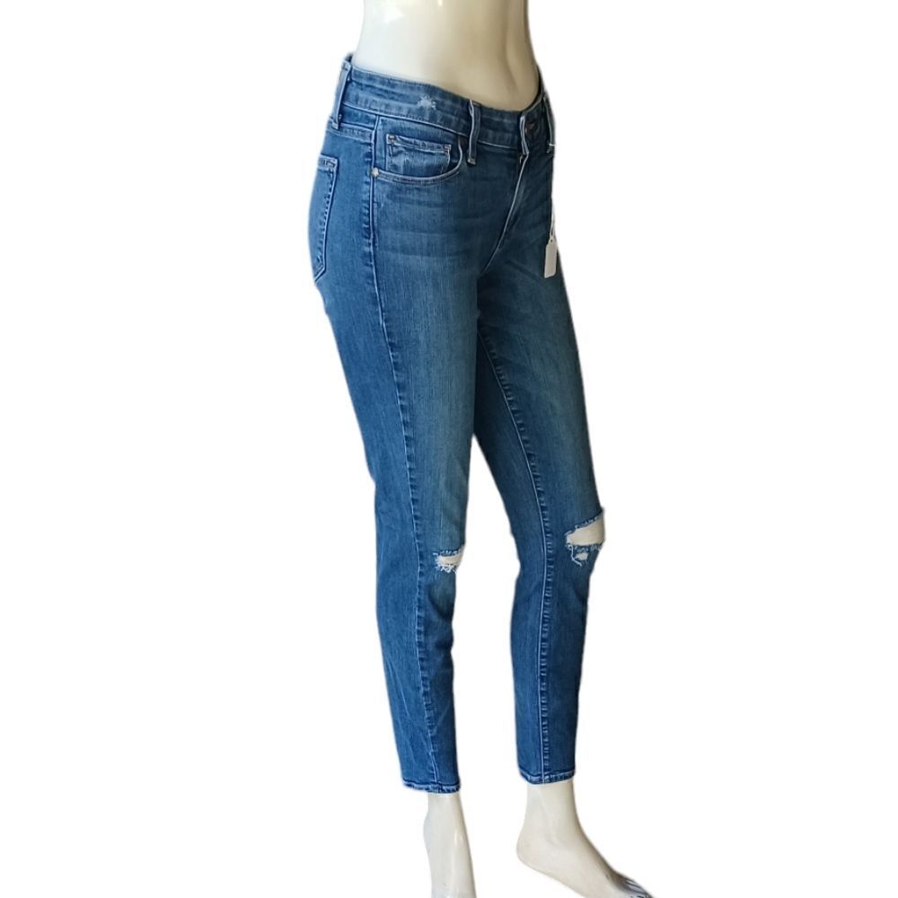 680620...Paige Skinny Jeans 28,  27"Inseam  8"Rise