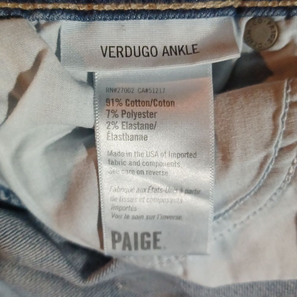680620...Paige Skinny Jeans 28,  27"Inseam  8"Rise