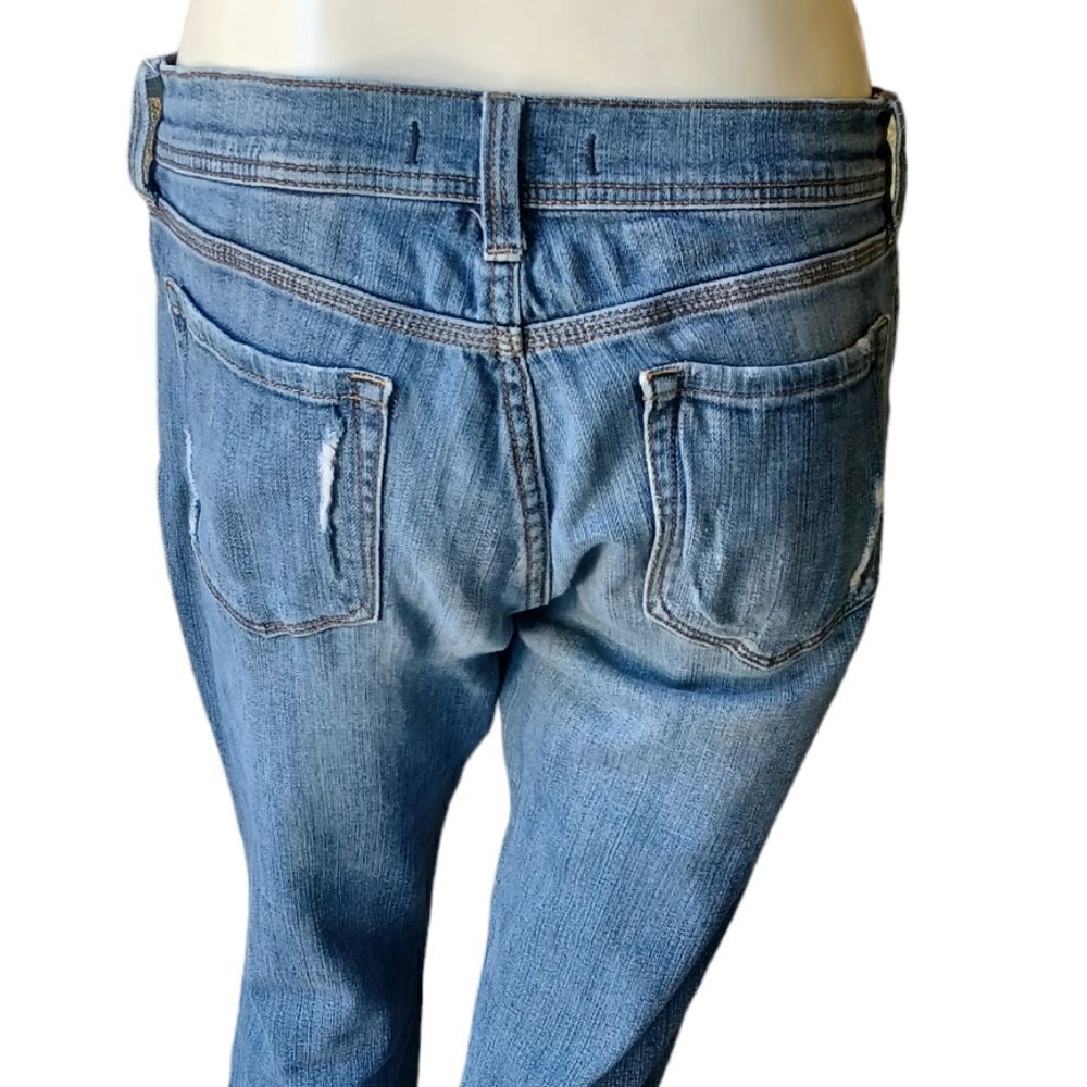 700354.....Eunina Straight leg Jeans Size 11, W30" 26"Inseam  8"Rise