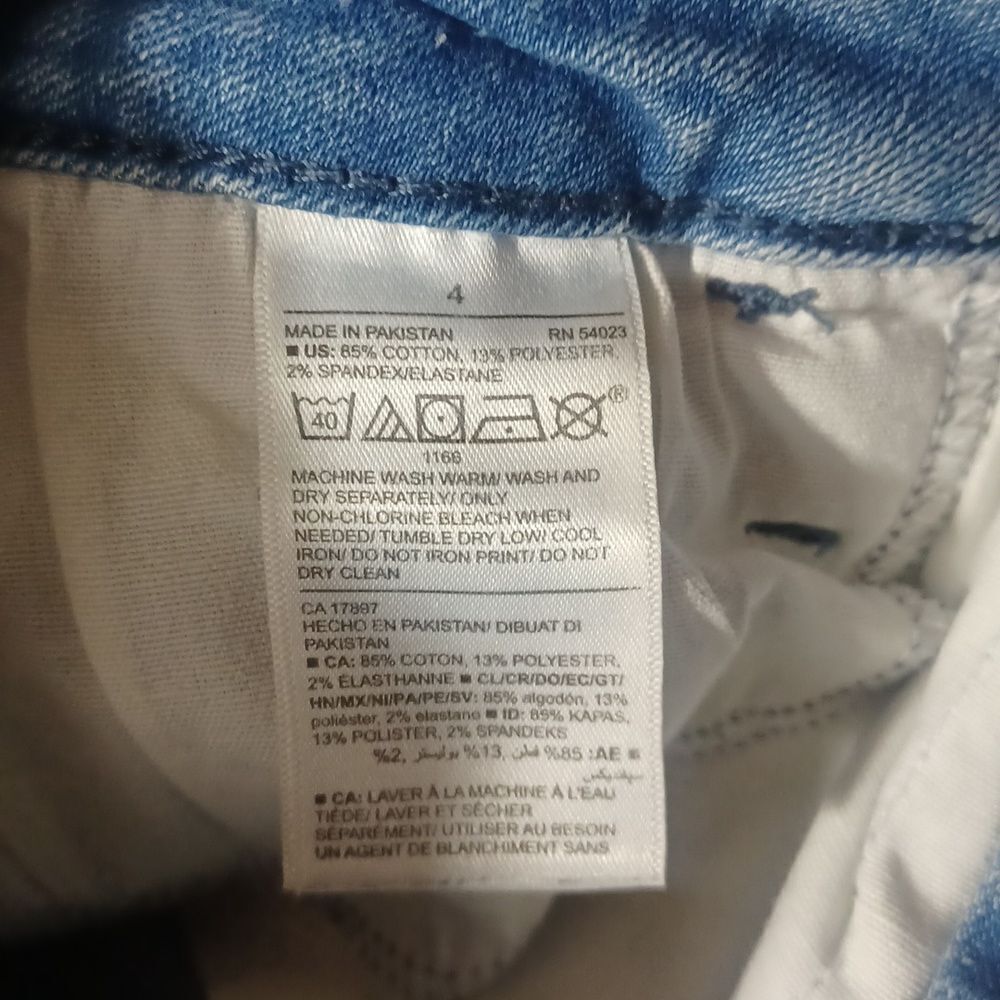 662942...Old Navy Rockstar Skinny Jeans Size 4, W24" 25"Inseam 9"Rise