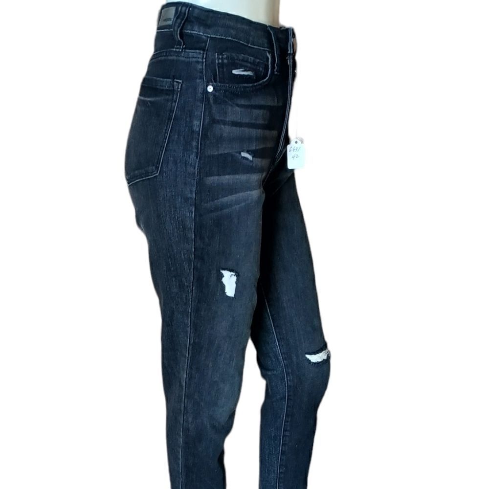 663142....RSQ Black Skinny Jeans Size 26, W24" 26"Inseam  10"Rise