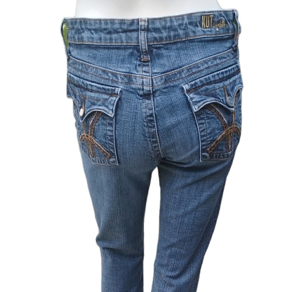 425610... KUT from the Kloth Bootcut Size 6, W28" 30"Inseam 9"Rise
