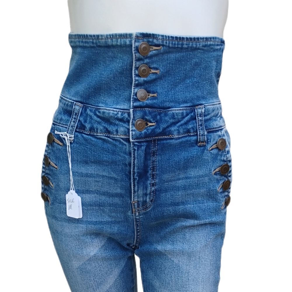 43912.......Forever21 Skinny Jeans Size Medium