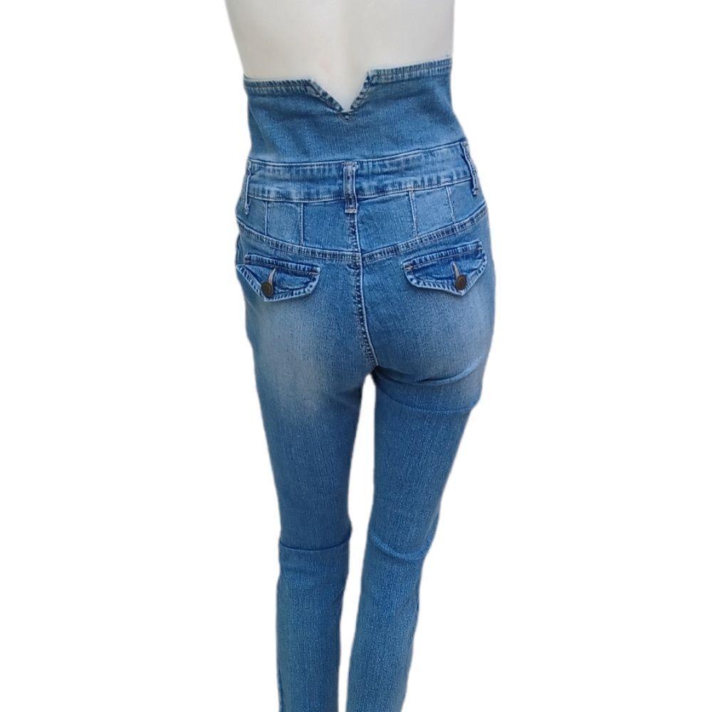 43912.......Forever21 Skinny Jeans Size Medium