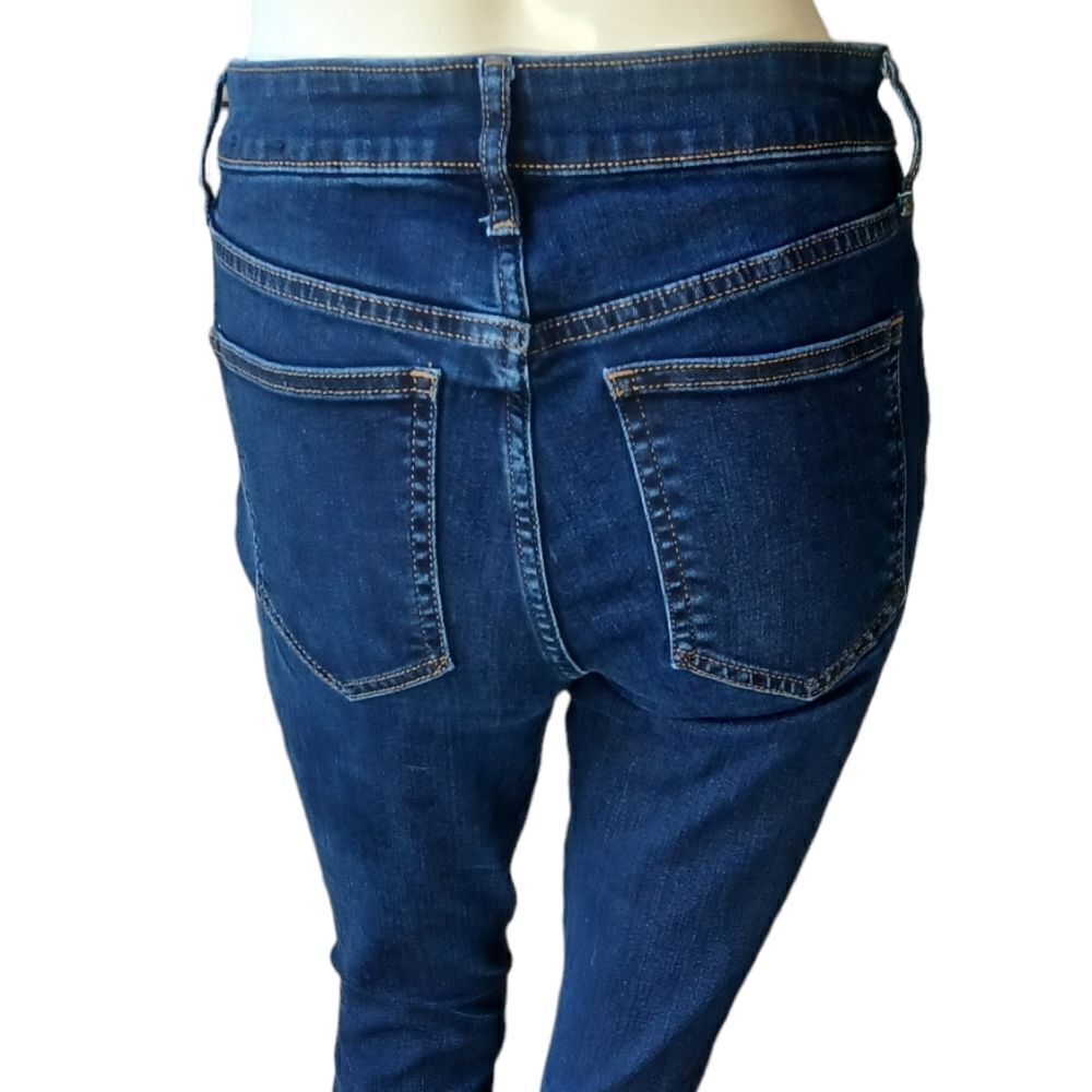 69564..Gap Curvy True Skinny Jeans Size 4/27Long, 8" Rise