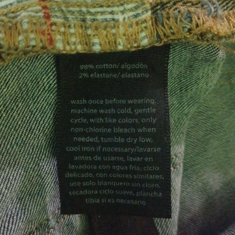 669143....Tommy Hilfiger Skinny Jeans Size 6, W26" 26"Inseam 8 1/2"Rise