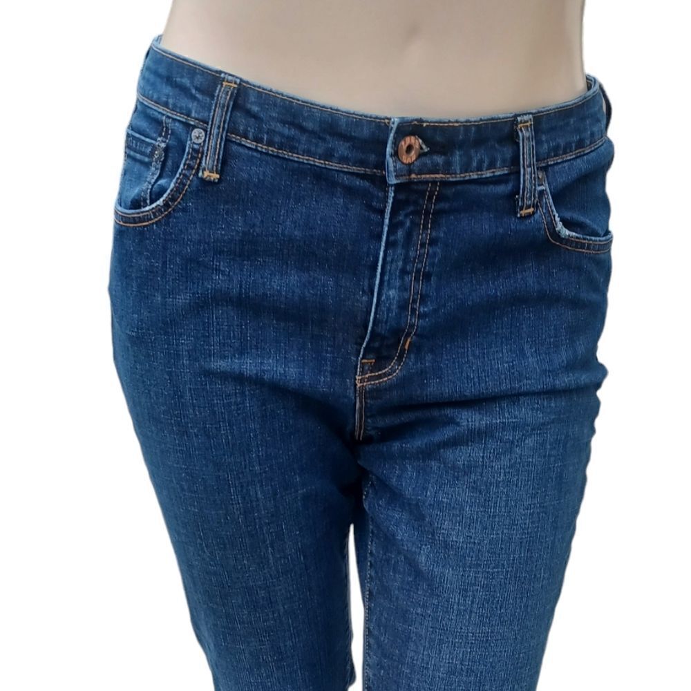 10211...Gap Wide leg Jeans Size 14R, 34" Waist 10" Rise 30" Inseam