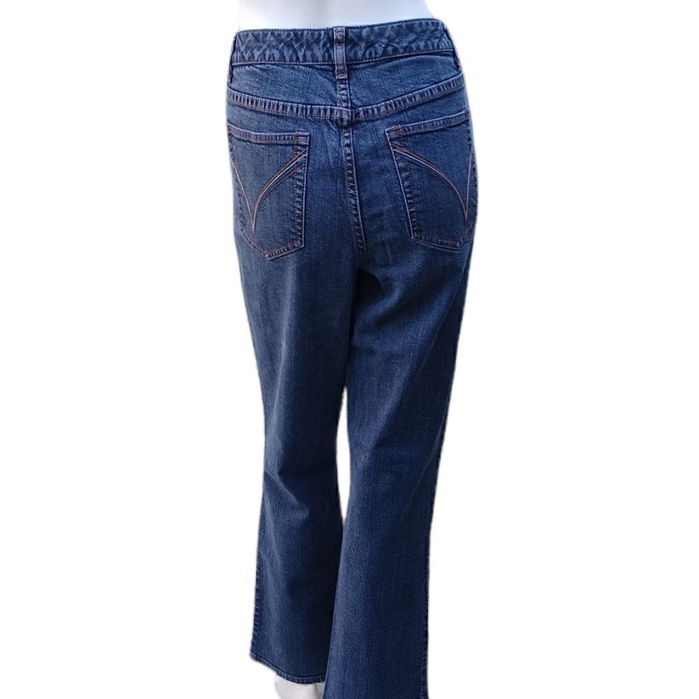 40738....Venezia Boot Cut Jeans Size 10Avg