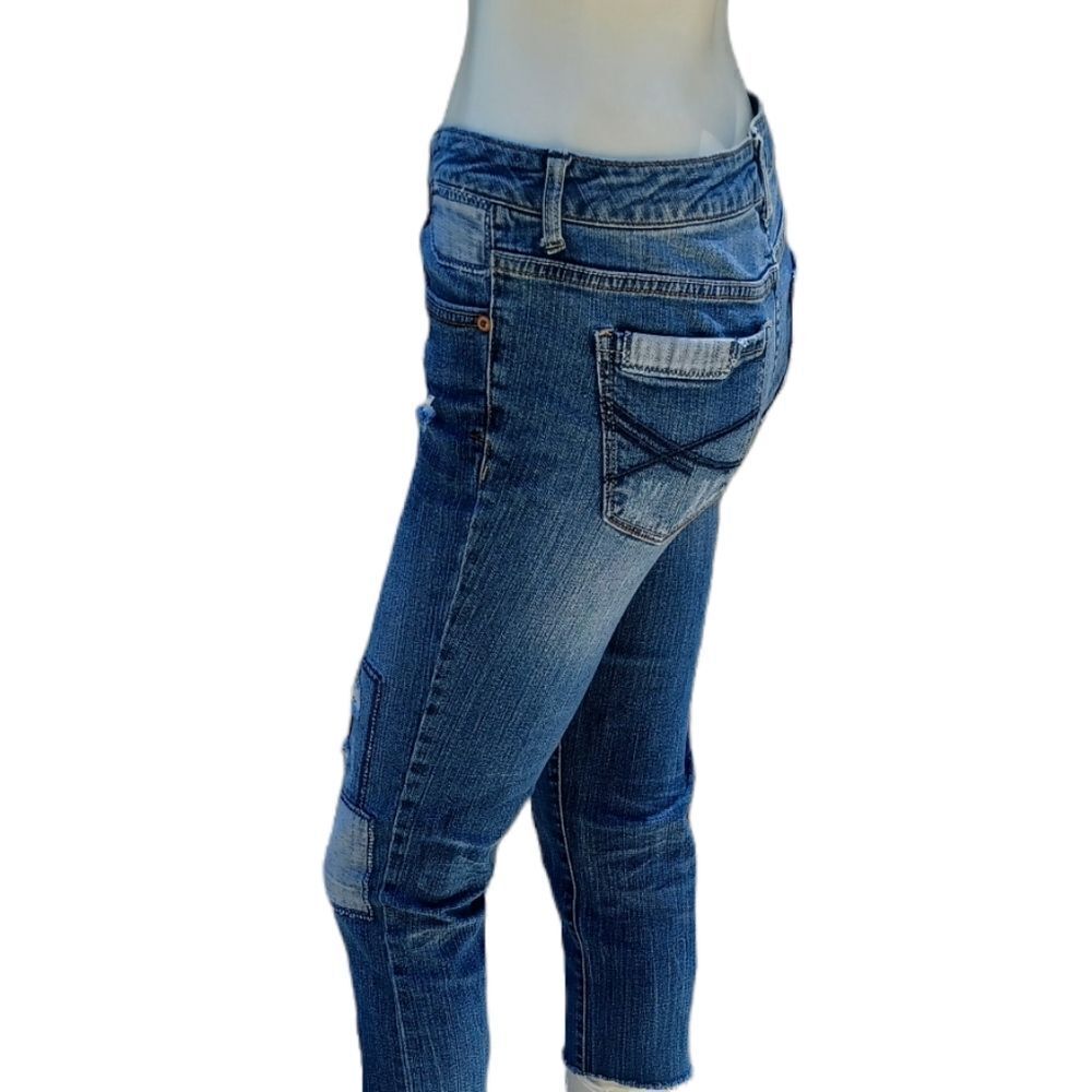 43925...Aeropostale Skinny Jeans Size 4R, 28"W, 21" Inseam, 7"Rise