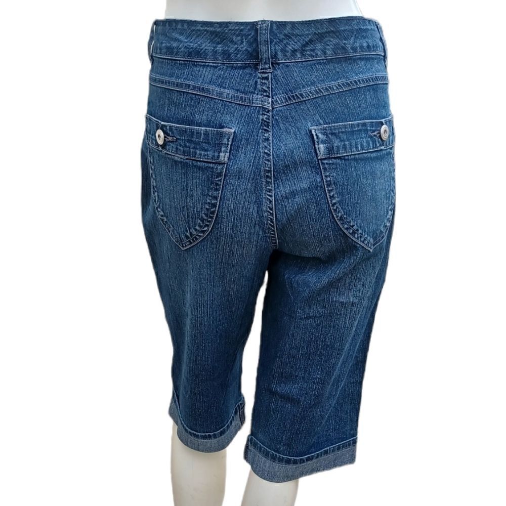 447910...BandolinoBlu Crop Jeans Size 6