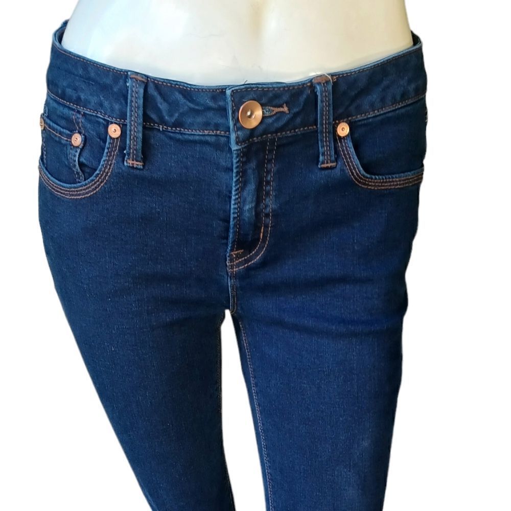 694440.....JCP Skinny Jeans Size 28/6