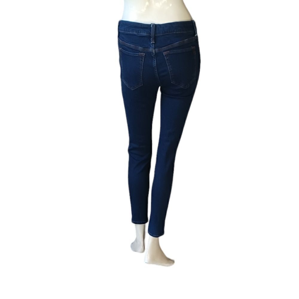 694440.....JCP Skinny Jeans Size 28/6