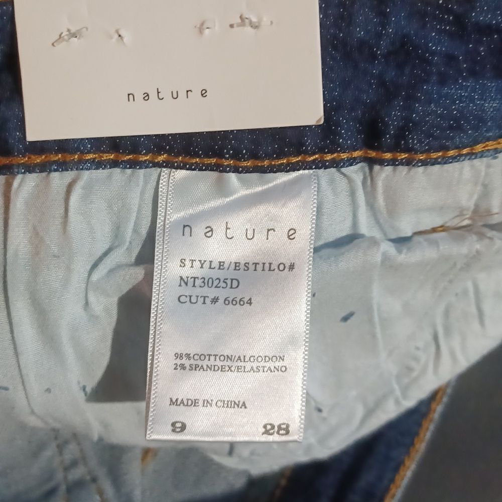 416131....Nature High Rise Skinny Jeans Size 9/28