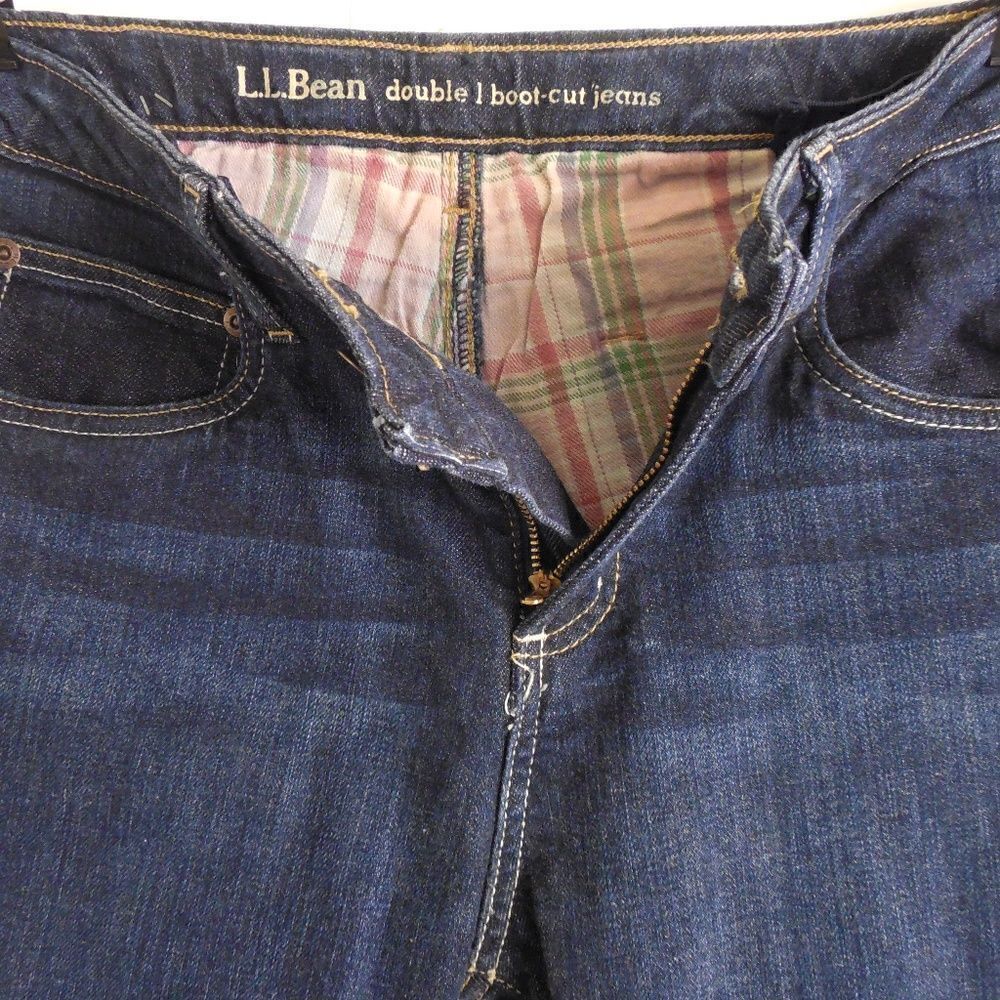 446648........L.L. Bean Double Bootcut Jeans Size 16Jr. Quilted interior